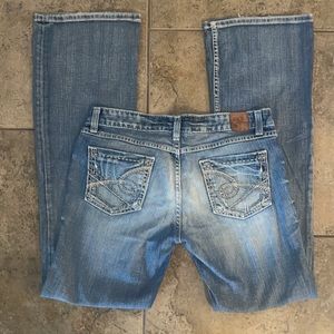 BKE “Stella” size 30 length 33 1/2